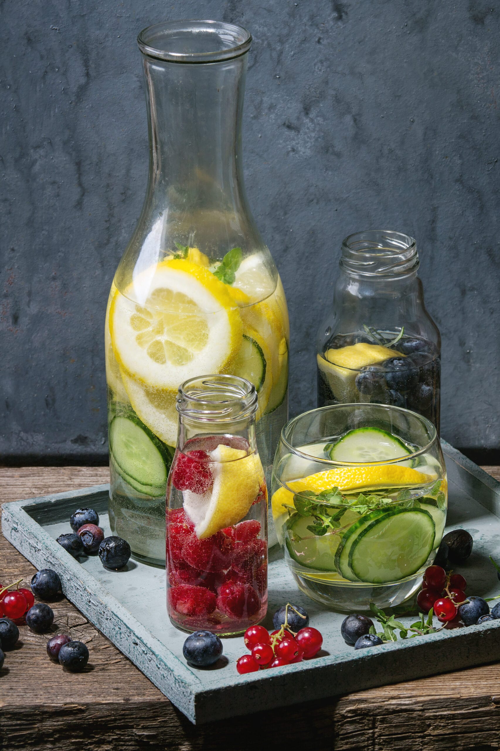 7 Healthiest Water Flavoring Ideas to Try